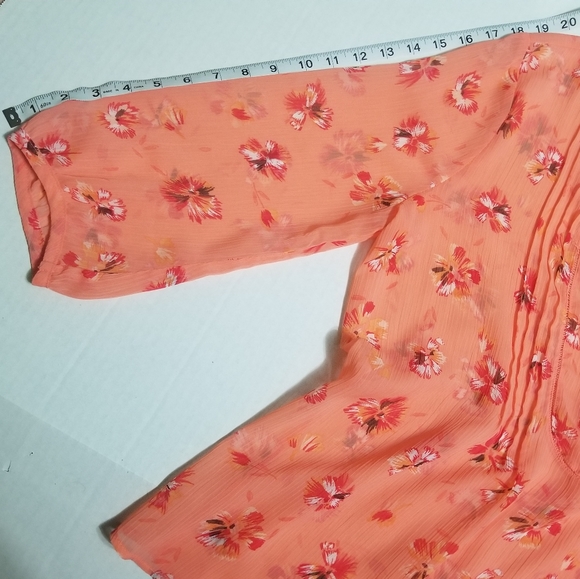 Orange Flowers Blouse - Picture 5 of 5